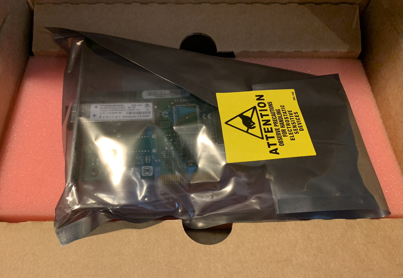 Dell KD414 PX2510401 QLogic 4Gb QLE2460 Fibre Channel Adapter PCI-E Card - NEW