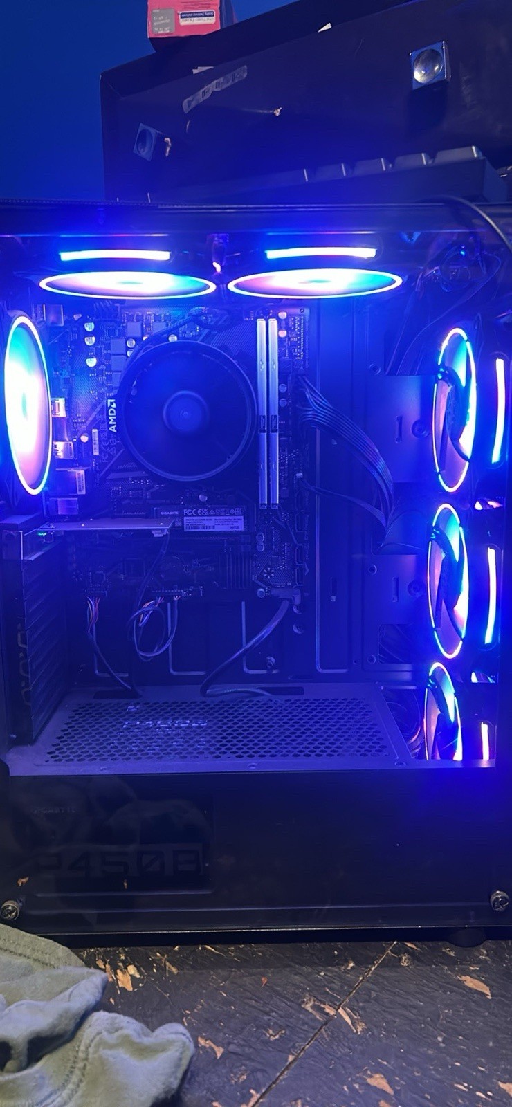 MXZ Desktop Gaming Computer R5 5600G 16GB DDR4 3200 500G NVME SSD 6 RGB Fans