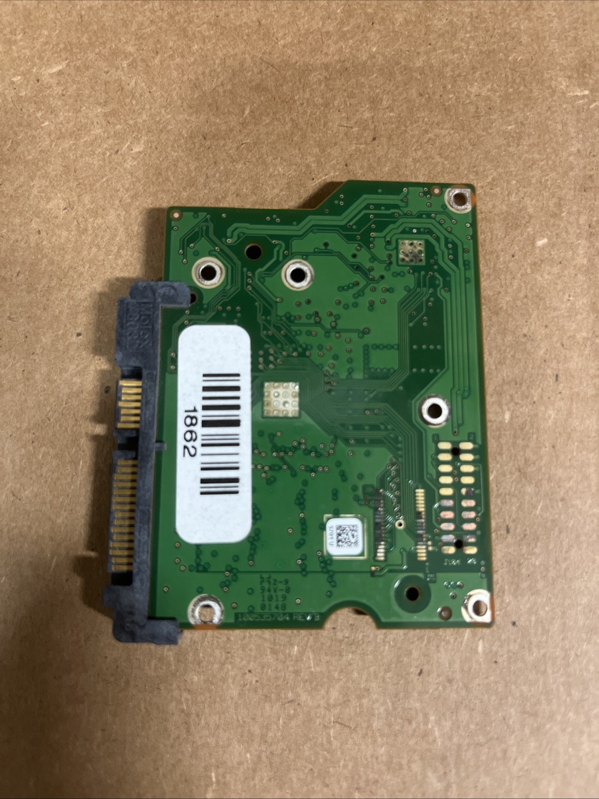 Board number: 100535704 REV B HDD PCB Hard disk board From Seagate ST3320418AS
