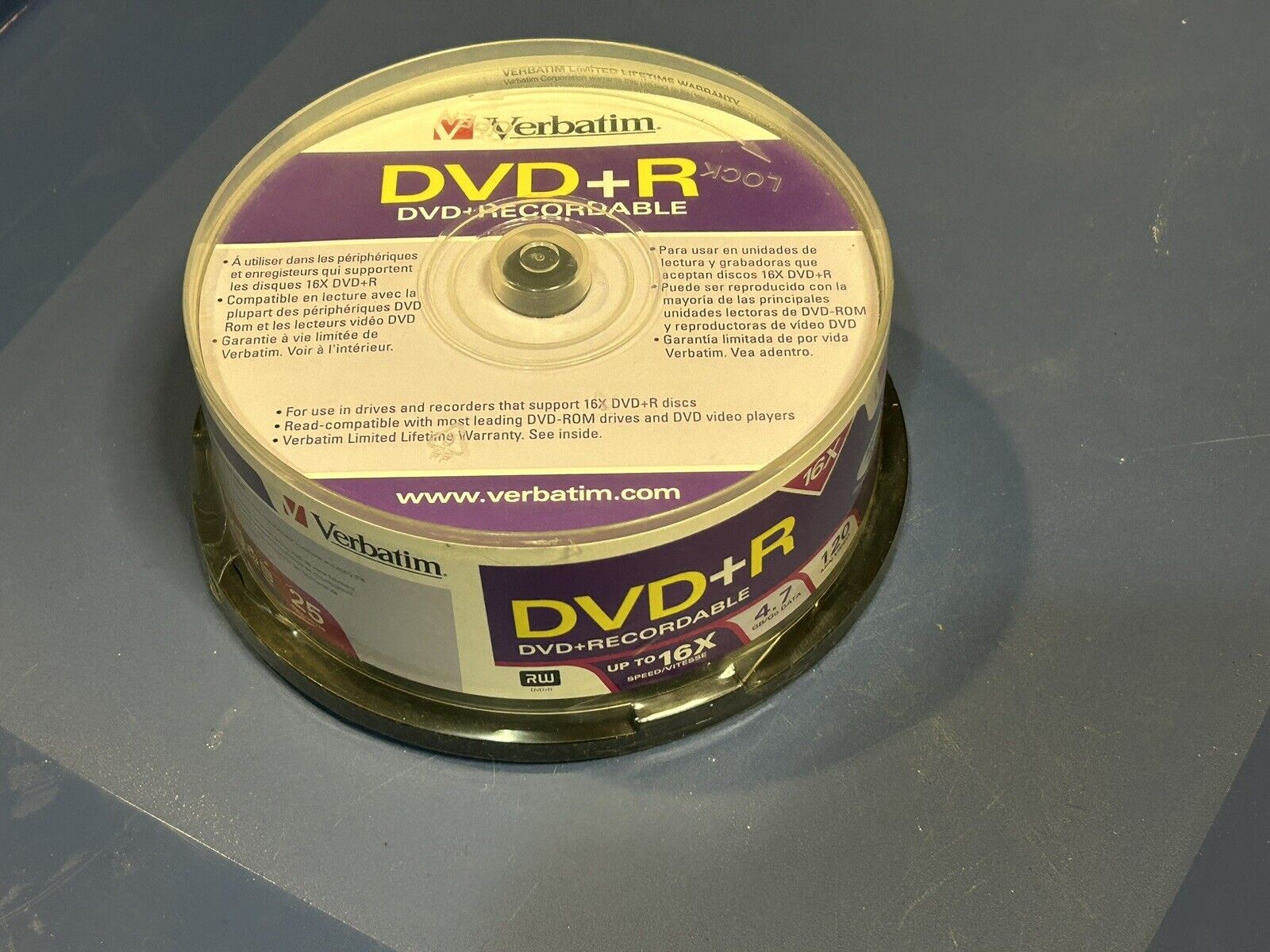 Verbatim AZO DVD+R 4.7GB 16X with Branded Surface - 25pk Spindle (95033)