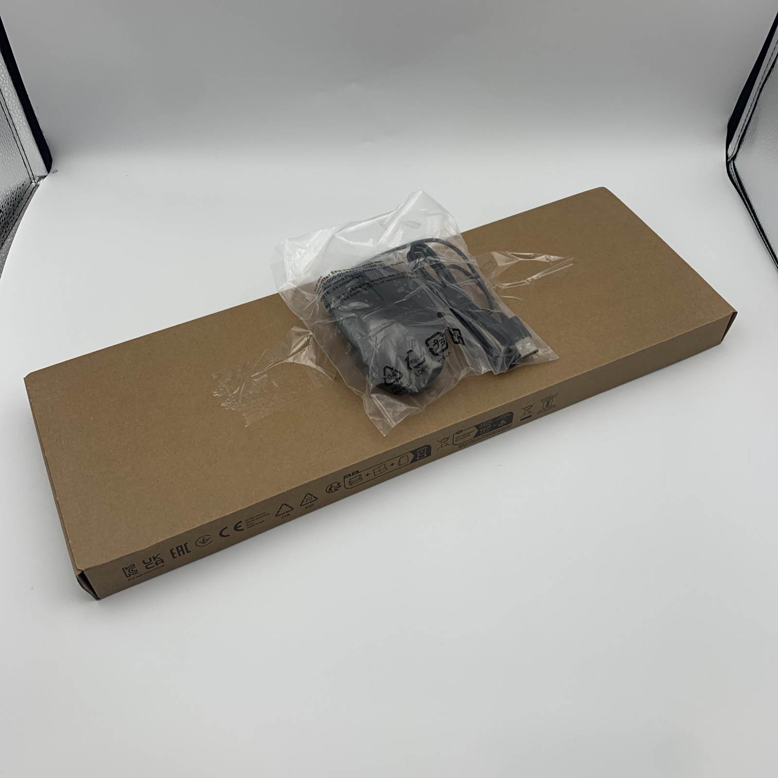 HP Genuine Halley USB Keyboard and Mouse P10204-001 Black w/box