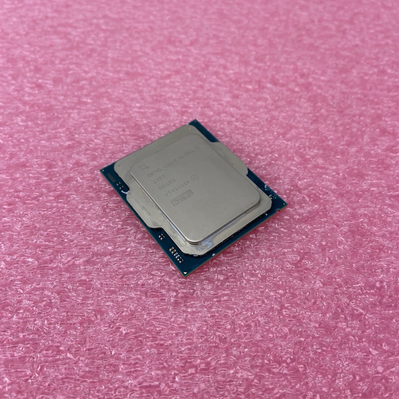 Intel Core Ultra 5 235T SRQES Desktop CPU