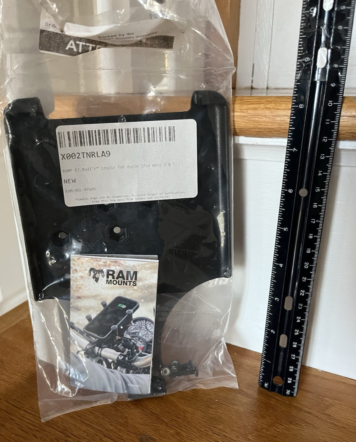 Ram Mounts iPad Cradle RAM-HOL-AP20U for Black iPad 4/5 new in poly bag