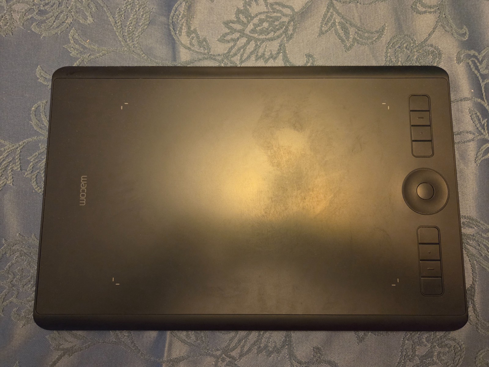 Wacom PTH660 Intuos Pro Graphic Tablet with Pen