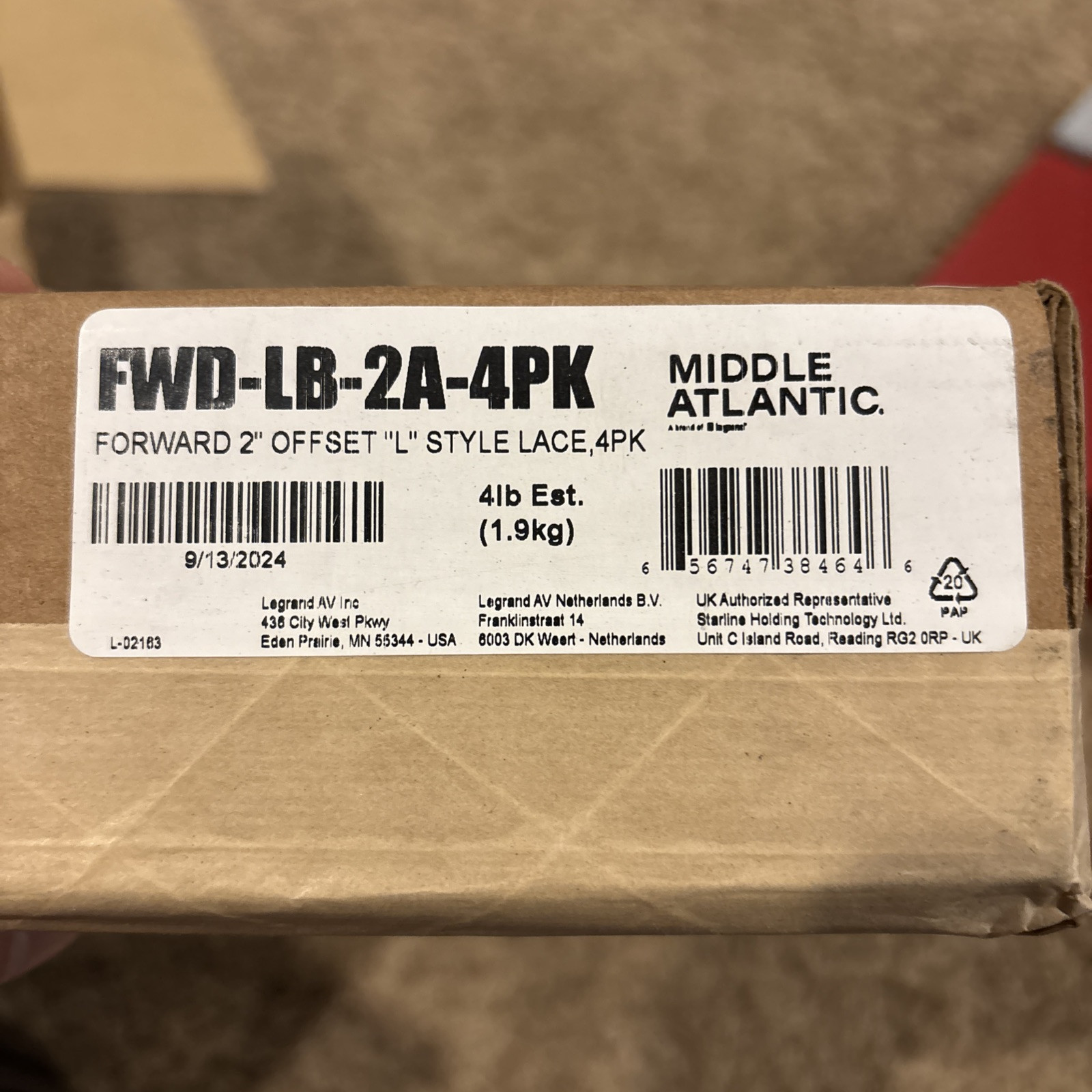 Middle Atlantic FWD-LB-2A-4PK Lacing Rails Screwless