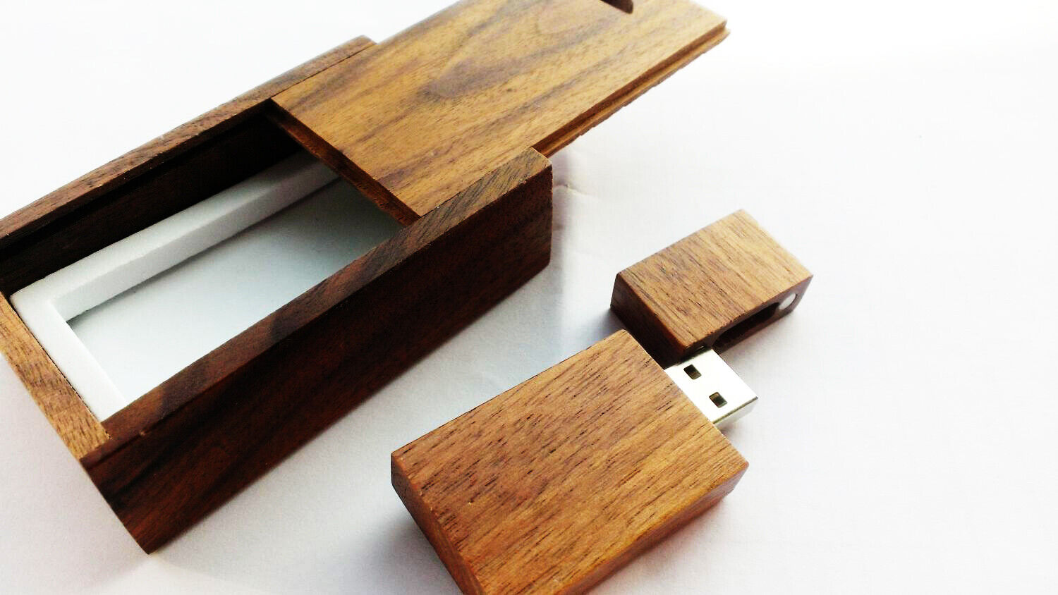 Walnut Wooden USB Drive 1G 2G 4G 8G 16GB 32G 128G 256G Thumb Stick Wood Gift Box