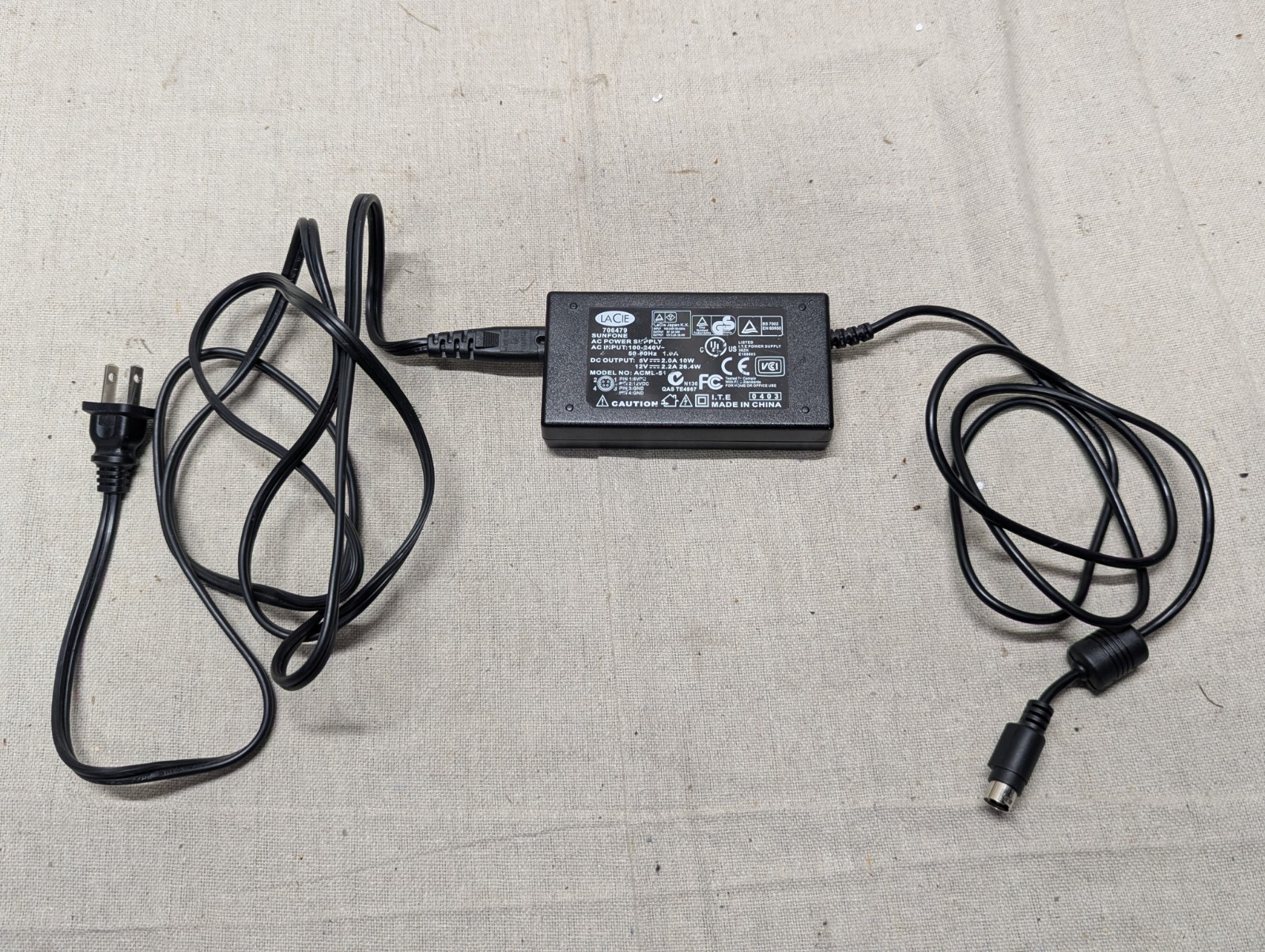 Lacie Sunfone 706479 AC Power Adapter Output  12V 2.2A 26.4W Model ACML-51
