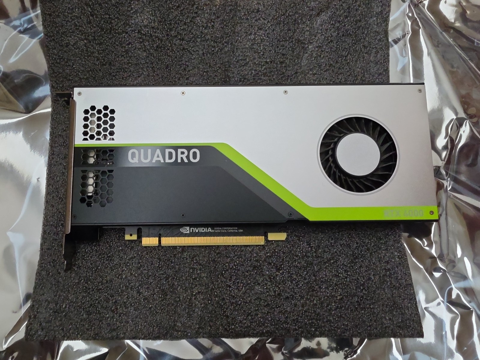 Nvidia Quadro RTX 4000 8GB GDDR6 DisplayPort, USB-C GPU, 699-5G160-0500-810