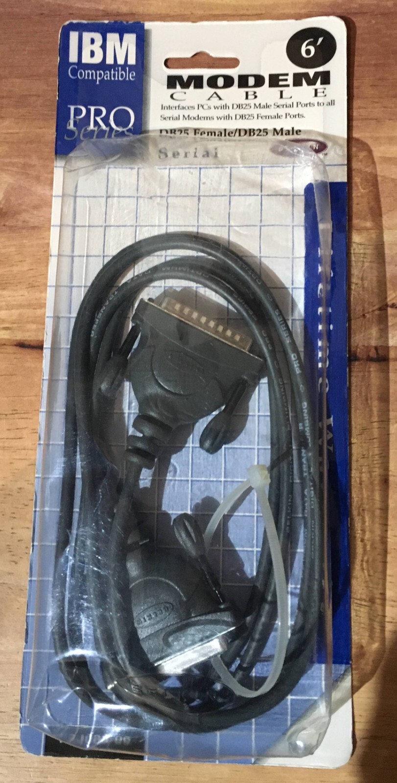BELKIN F2J088-06 DB25 Female / DB25 Male 6' feet Modem Cable Pro Series