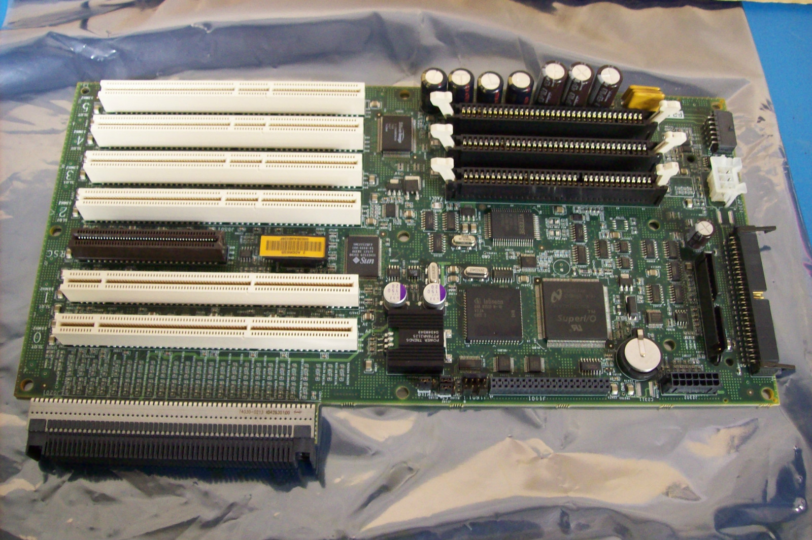 SUN 501-5820 PCI I/O SERVER RISE BOARD FOR SUNFIRE V490