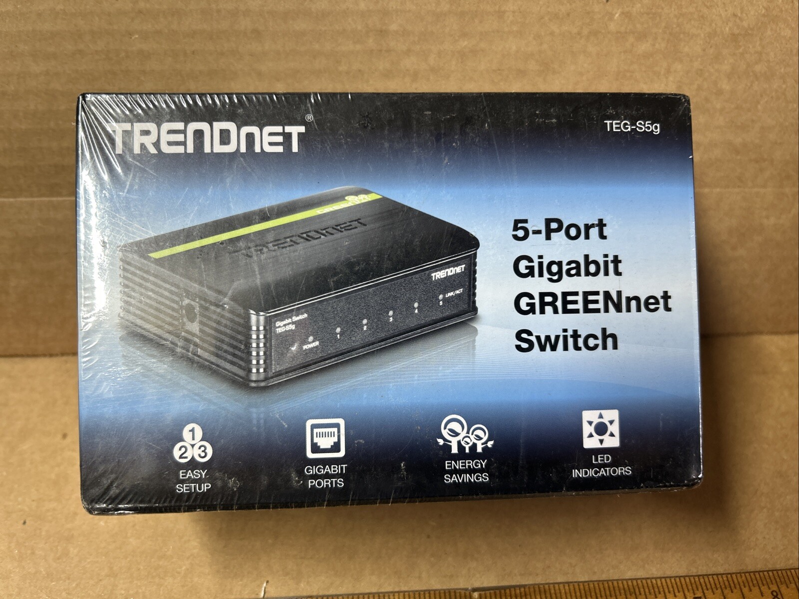 TRENDnet  TEG (TEG-S5g) 5-Ports Gigabit Greennet Switch New In Box