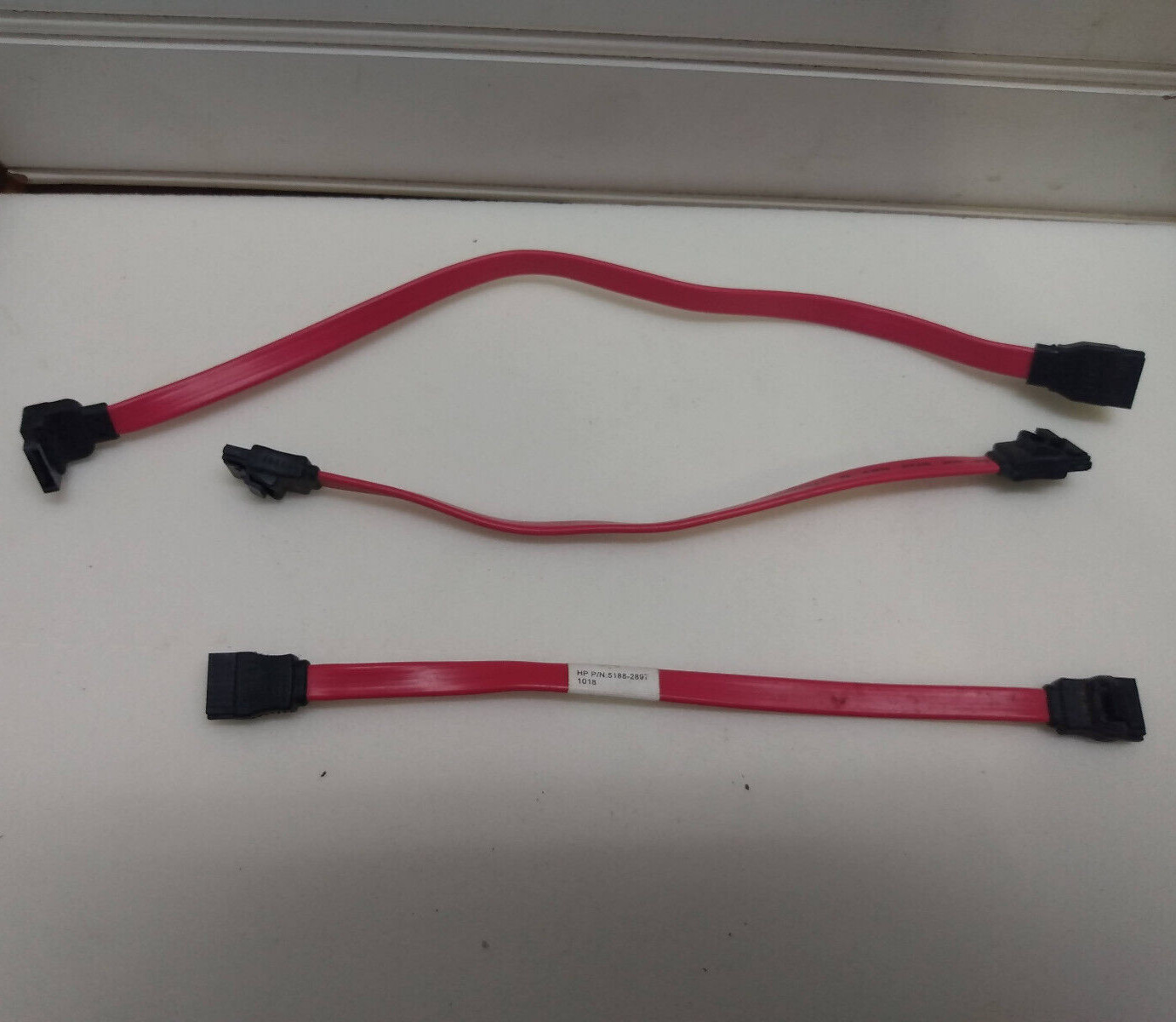 HP p/n 5188-2897 SATA Hard Drive Data Cable W/ Security Latch 3pcs