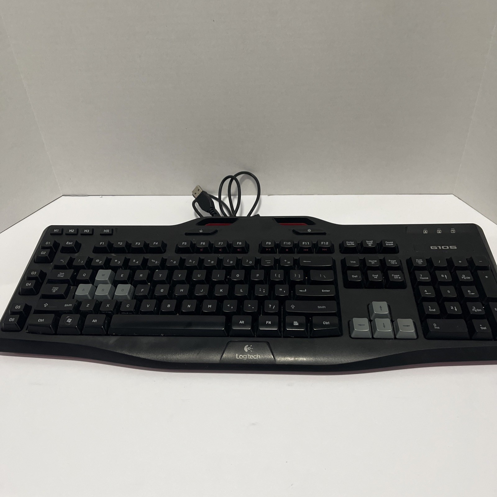 Logitech G105 Mechanical RGB Wired Gaming Keyboard Tested & Working