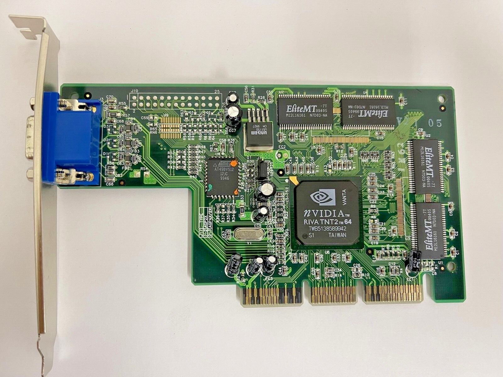 RARE VINTAGE AZTECH VANTA-8 NVIDIA RIVA TNT2 64 16 MB AGP VGA CARD MXB44
