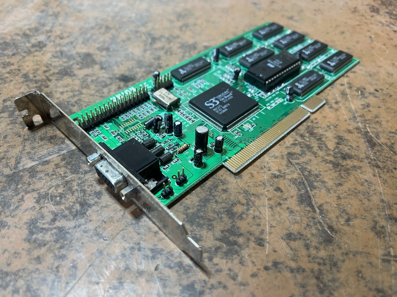 PCI Video Graphics Card S3 Virge/DX 4MB VC OnBoard 86C325 34pin LPB Union