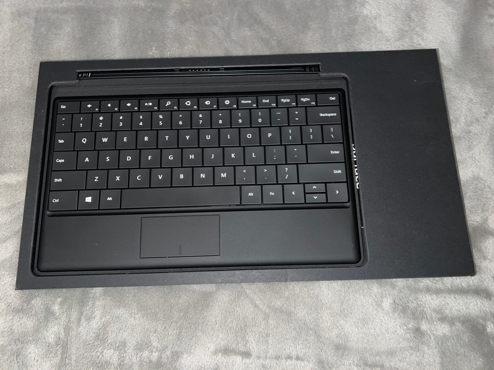 Microsoft Surface Type Cover D7S-00001-34125