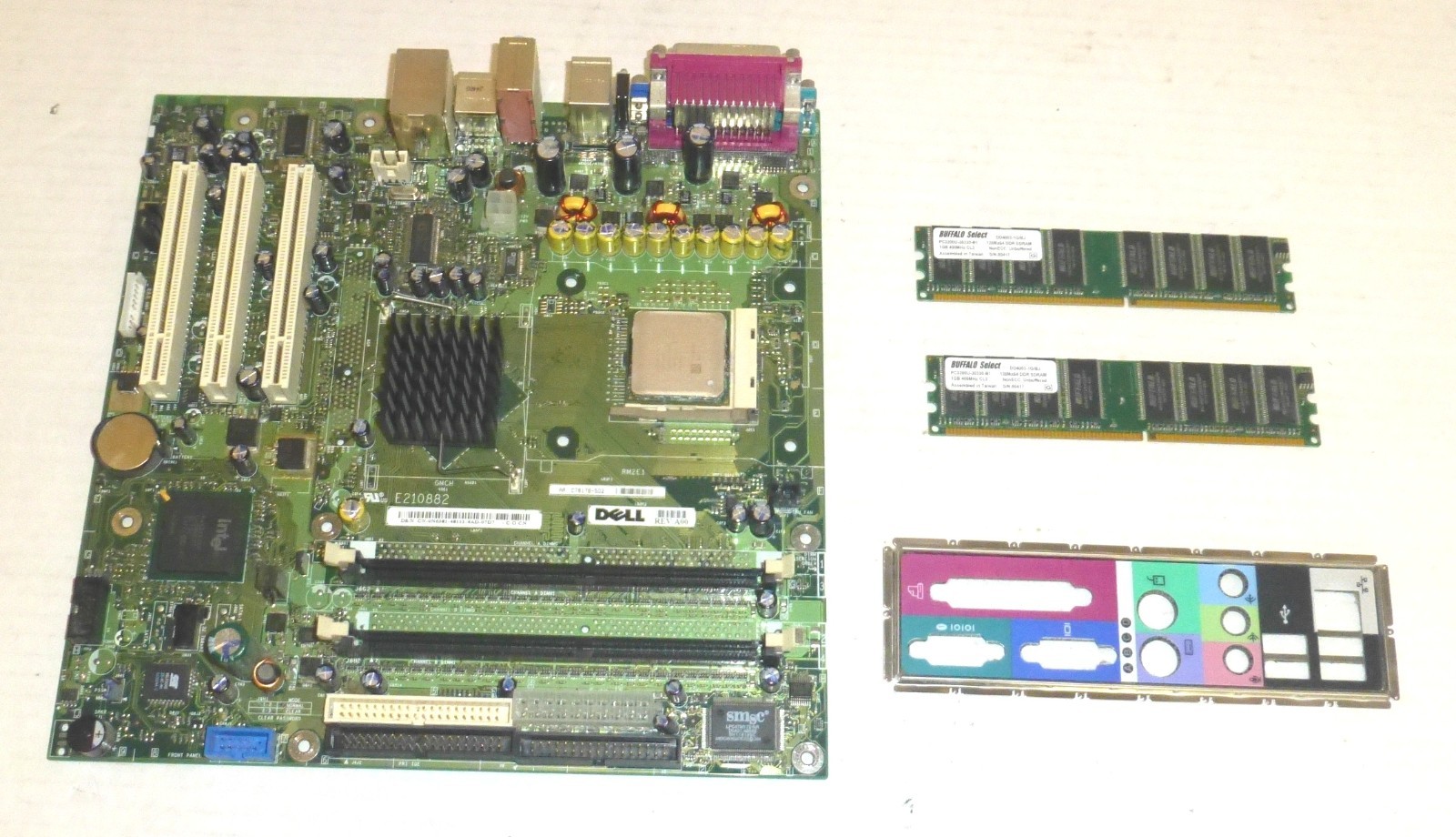Dell Dimension 3000 CN-0N6381 Motherboard, Intel P4 2.80GHZ, 2GB Memory, NO FAN