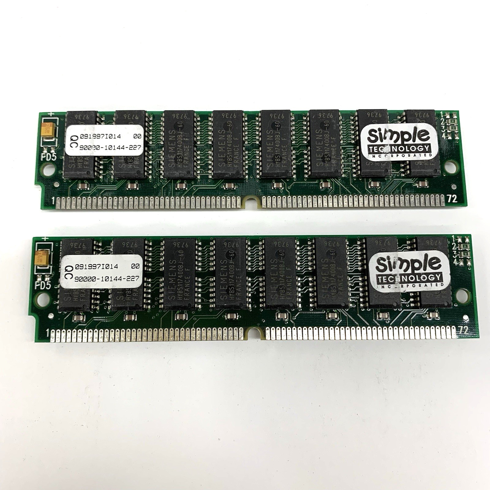 2 Simple Technology Inc SimpleTech 4MB x32 /8MBx 32 091997I014 RAM Memory