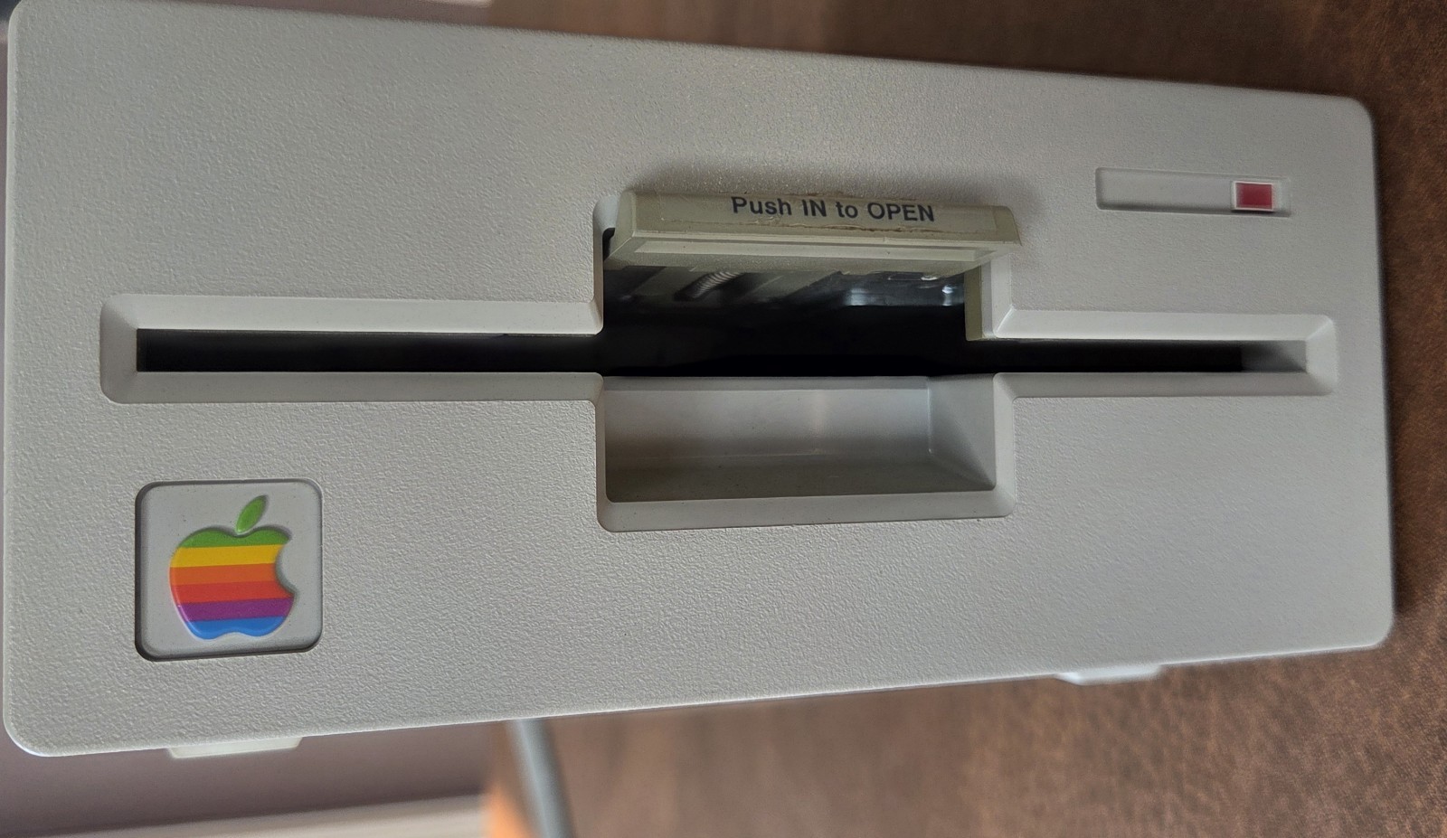 Apple External 5.25 Disk Drive Model A9M0107 Untested Visually In Good Condition