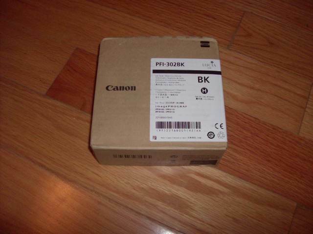 2018 GENUINE Canon PFI-302BK BLACK Ink Tank IPF8100 IPF9100 2216B001AA LUCIA NEW