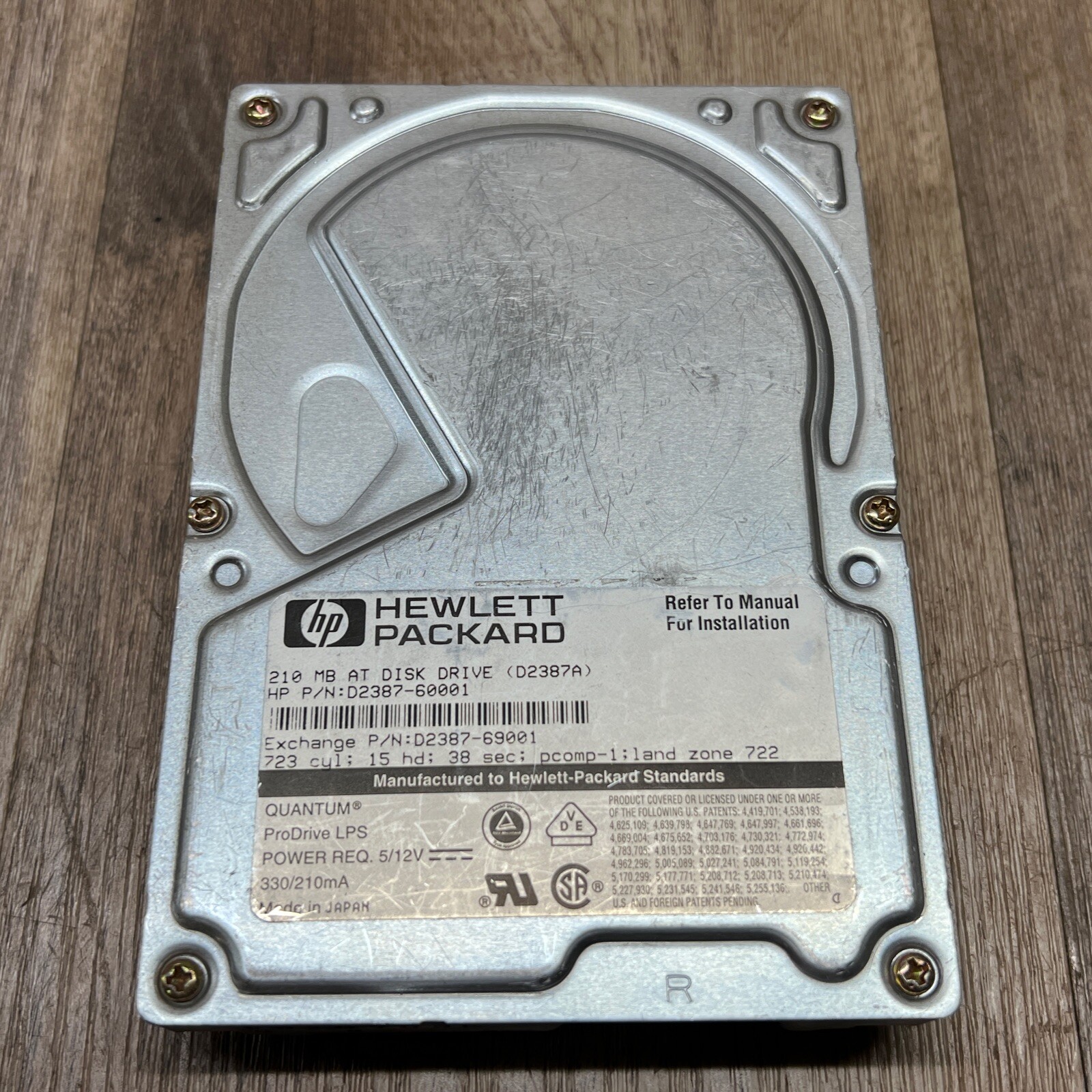 Quantum ProDrive LPS 200 MB AT Disk Drive (D2387A)