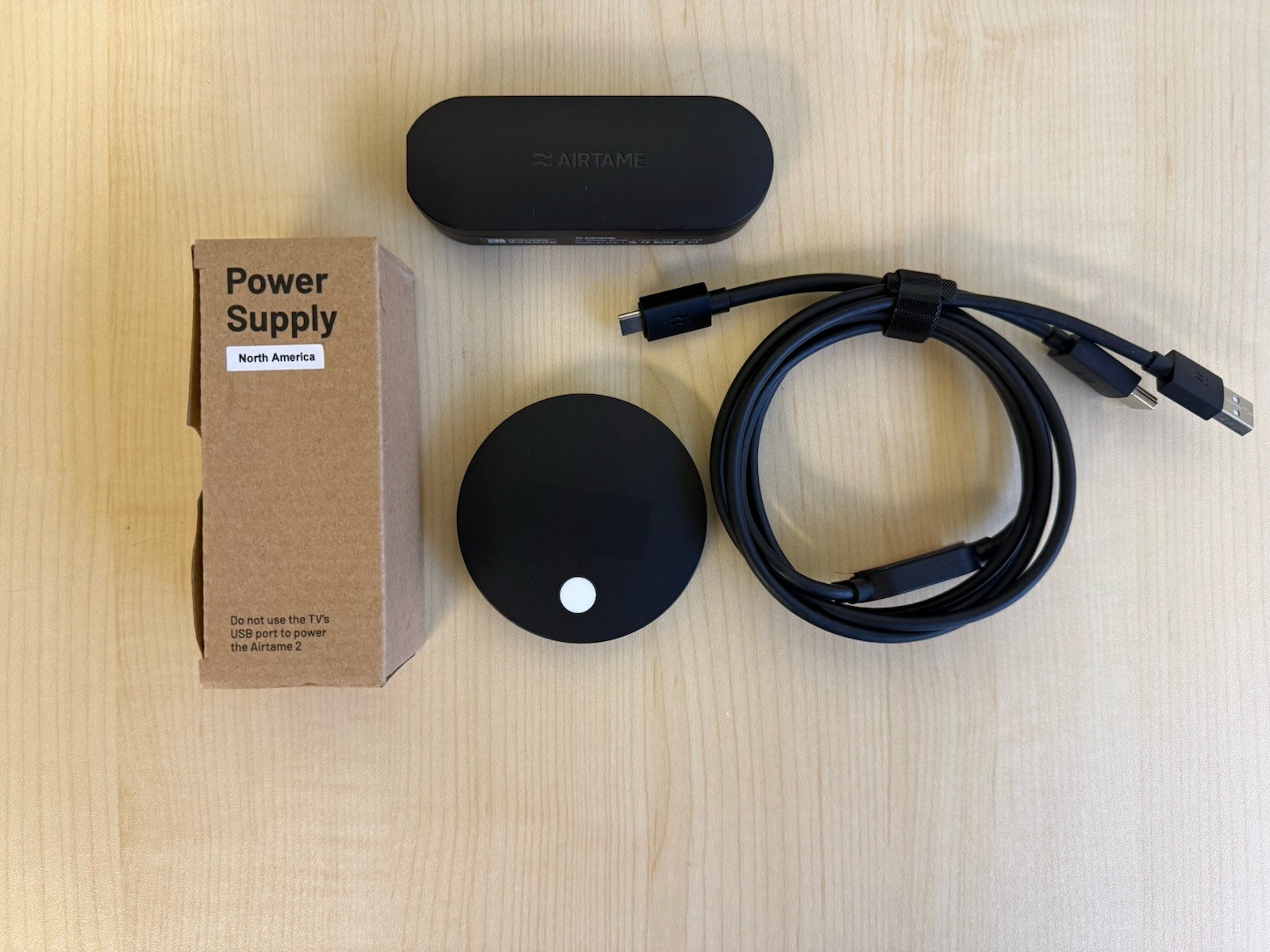 AIRTAME  2 (AT-DG2)Wireless HDMI Screen Sharing w/Cable/Power Supply/POE Adapter