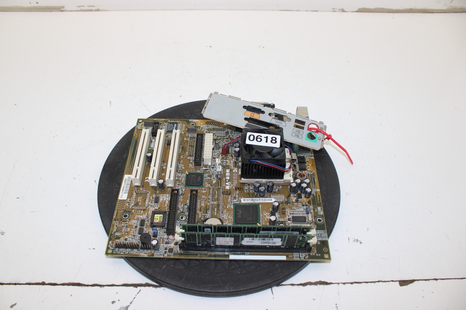 ASUS MEW-VM Motherboard w/ Intel Celeron 466MHz 512MB Ram