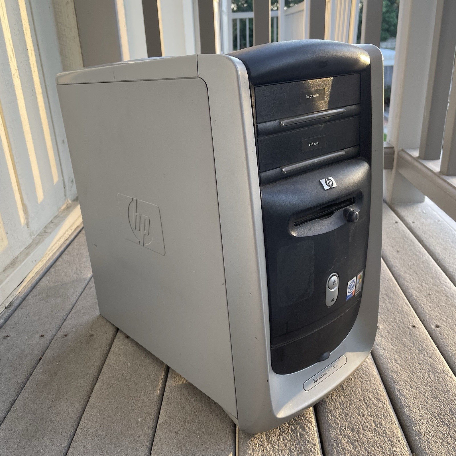 VTG HP Pavilion 750C Desktop PC