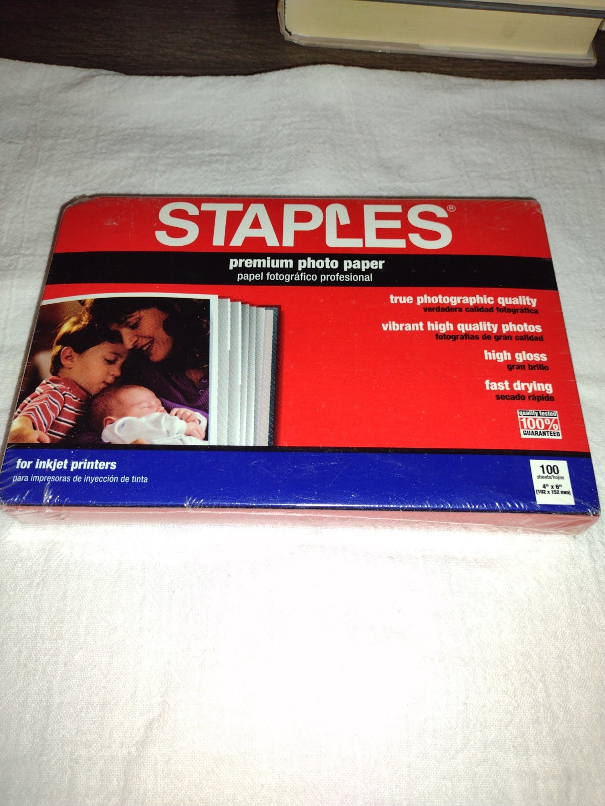 Staples® Premium Glossy Photo Paper, 4" x 6", 100 Sheets/Pack #33340