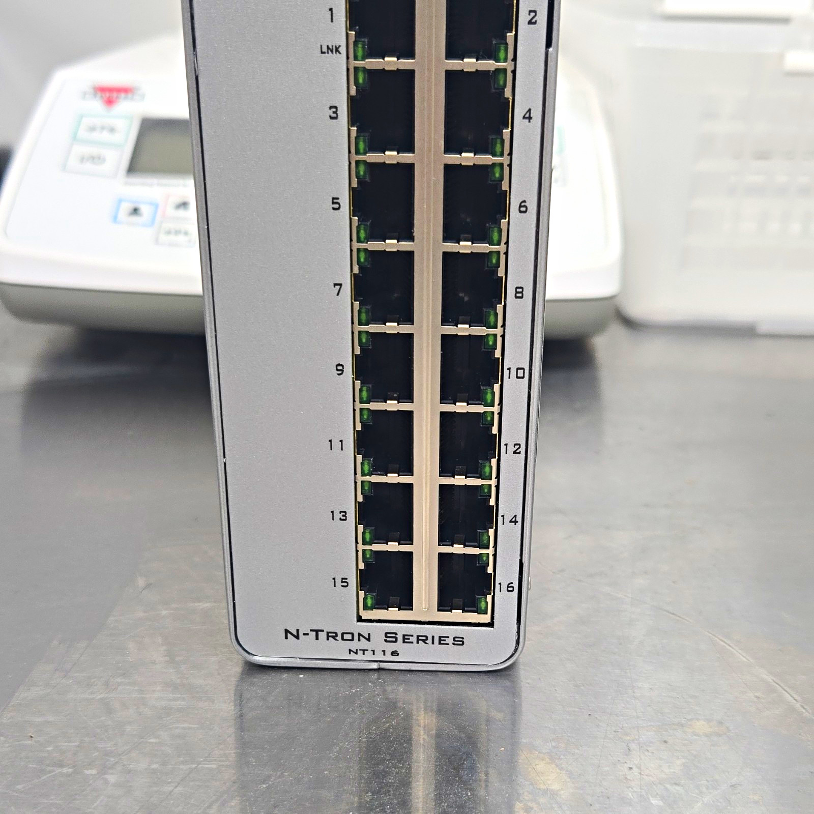 Red Lion N-TRON NT116 16-Port Fast Ethernet Unmanaged DIN Rail 10/100 RJ-45
