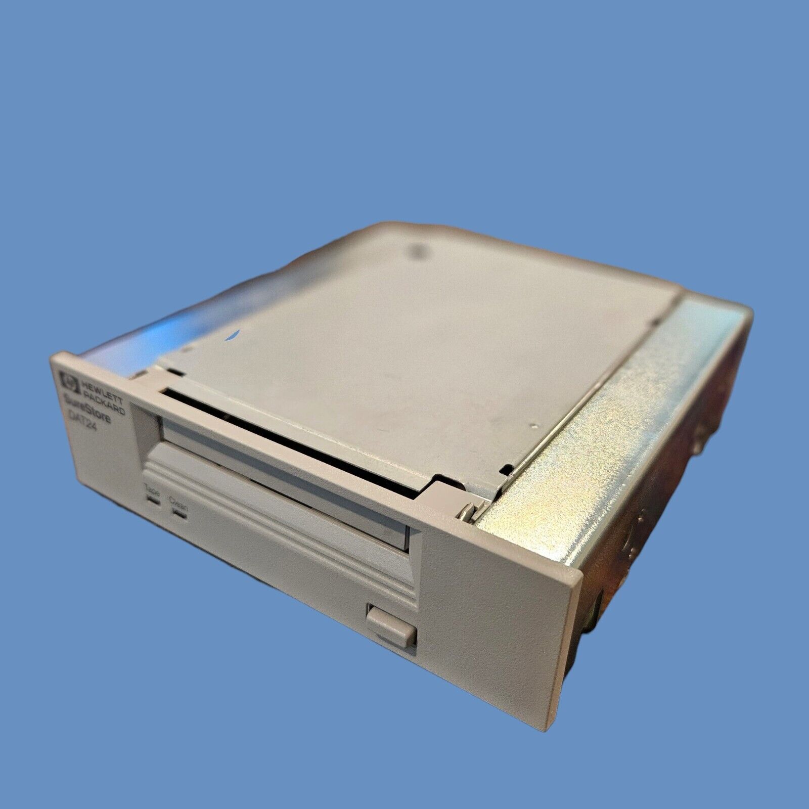 Vintage HP SureStore DAT24 C1555D SCSI Tape Drive C1555-67202