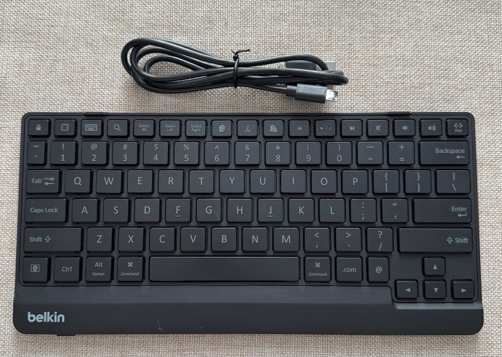 Belkin F5L137 Bluetooth Wireless Keyboard Black Used Tested Works