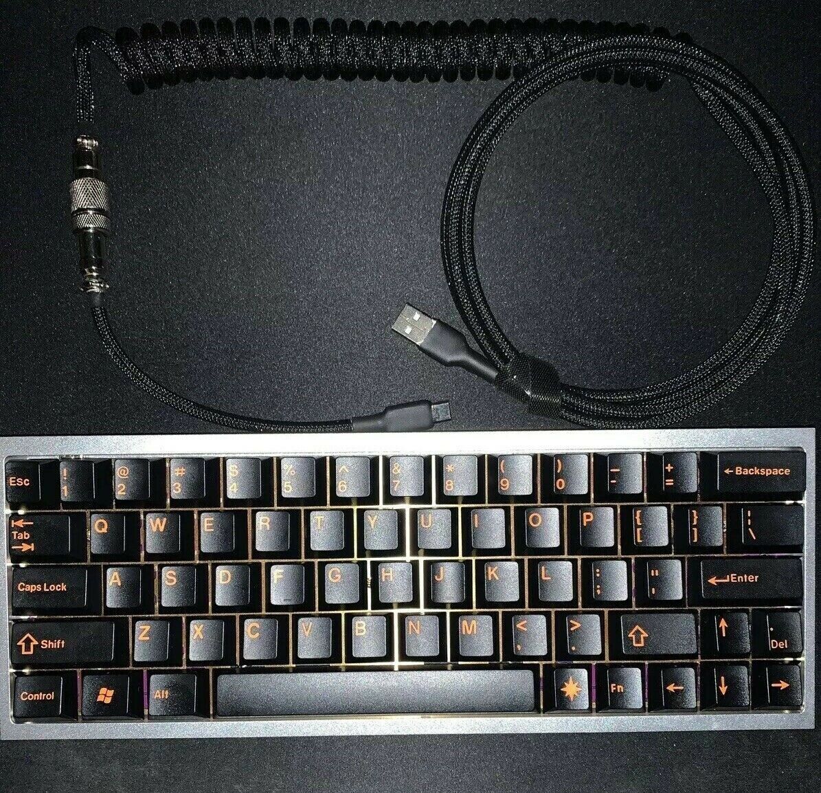 KBDFANS TOFU 60% DZ60, RGB Hot Swap 65g Zealios,Brass Plate,Jumbo Coiled Cable.