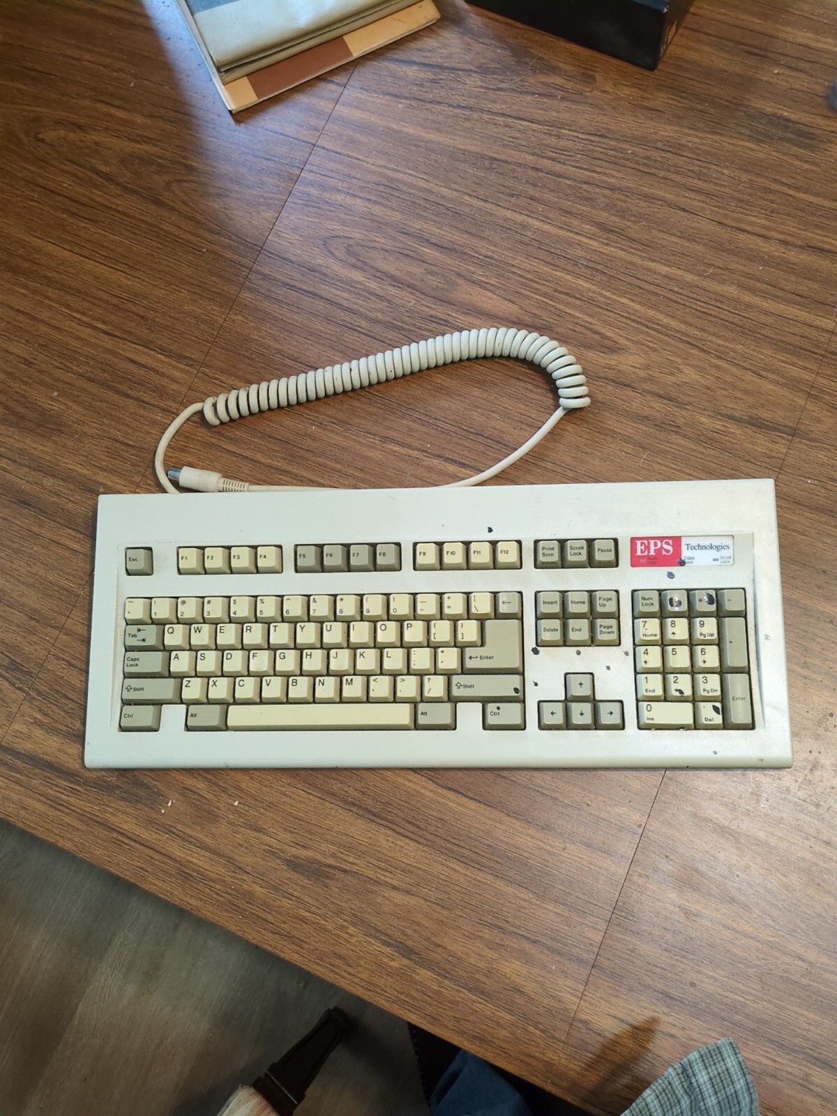 NMB Technologies Keyboard RT101+ 5-Pin Tested
