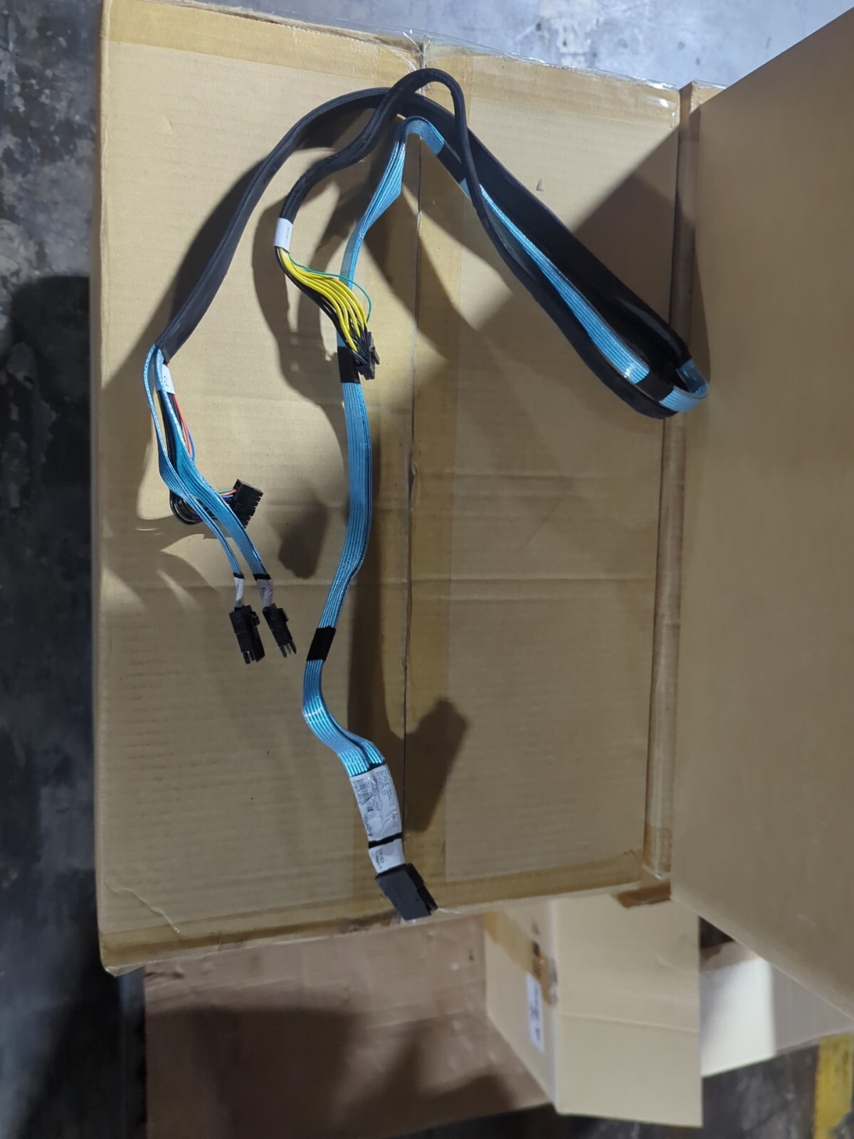 Hp Lff Hdd Cage Wide Sas Cable 804476-001 808956-001