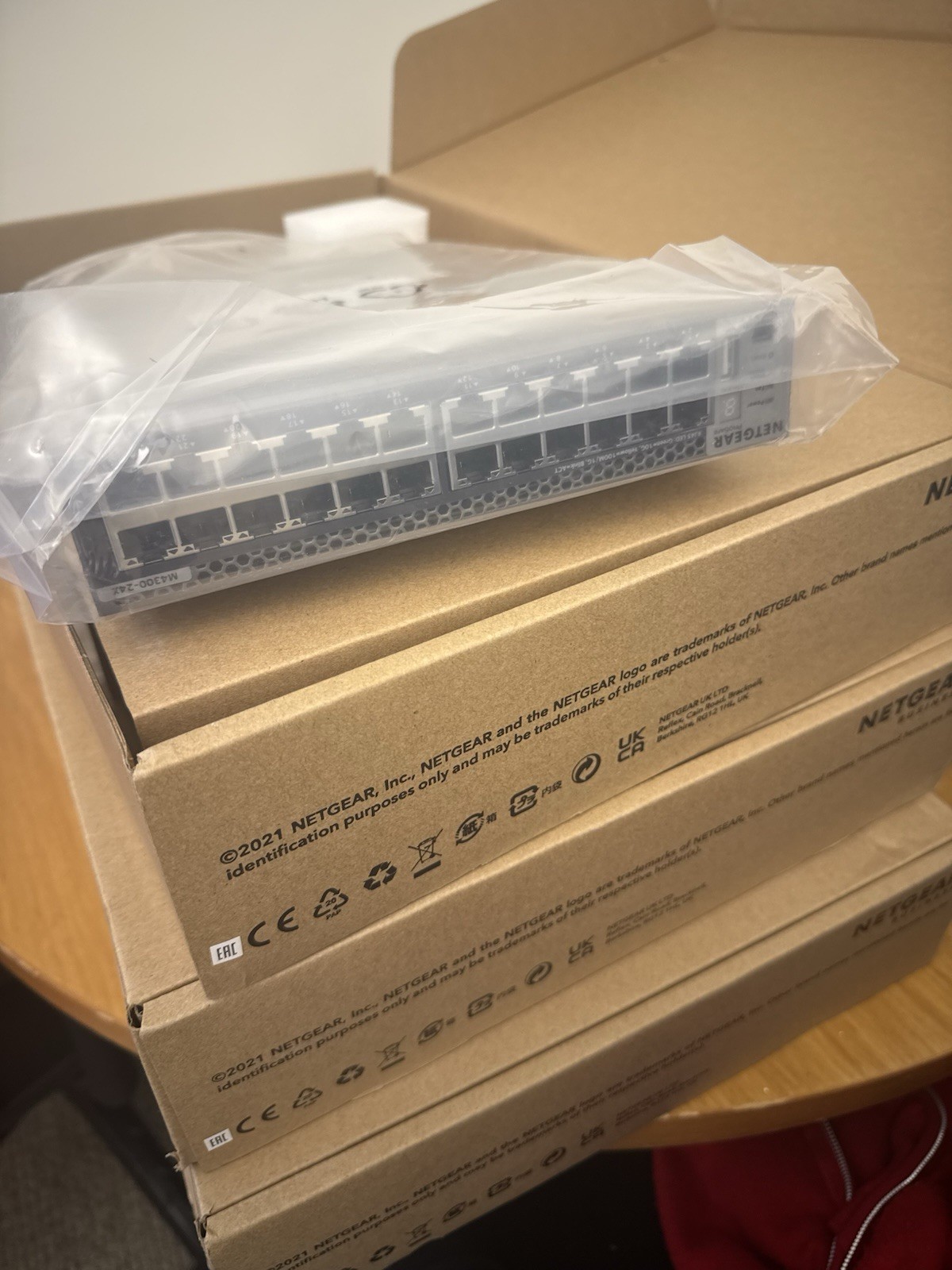 NETGEAR ProSafe M4300 24 Port 10 Gigabit Managed Switch (XSM4324CS-100NES)