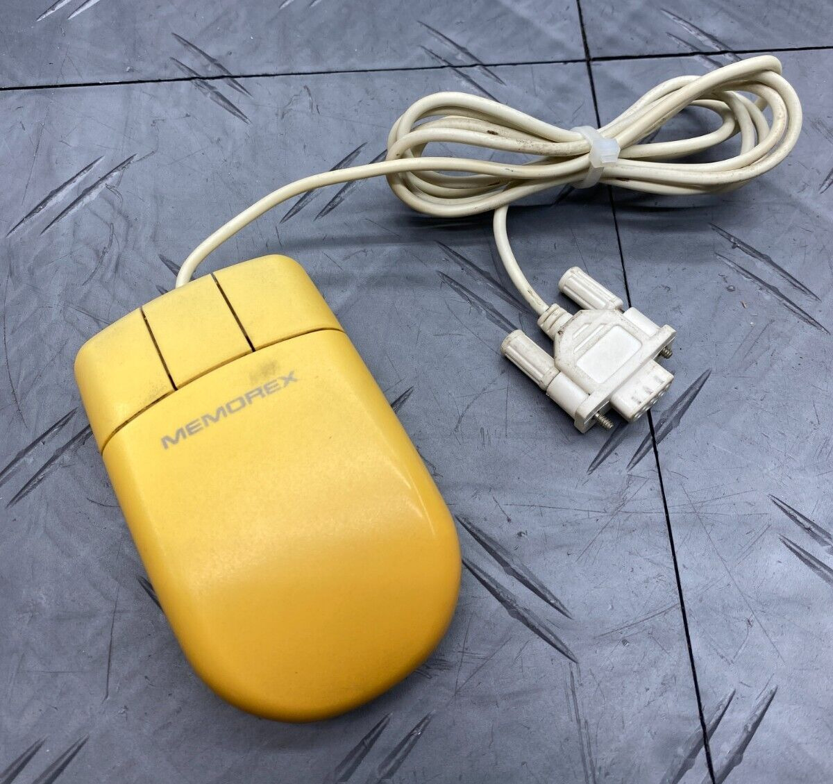 Memorex Mouse Track Ball 3 Button Serial Connector Retro Vintage 32022323