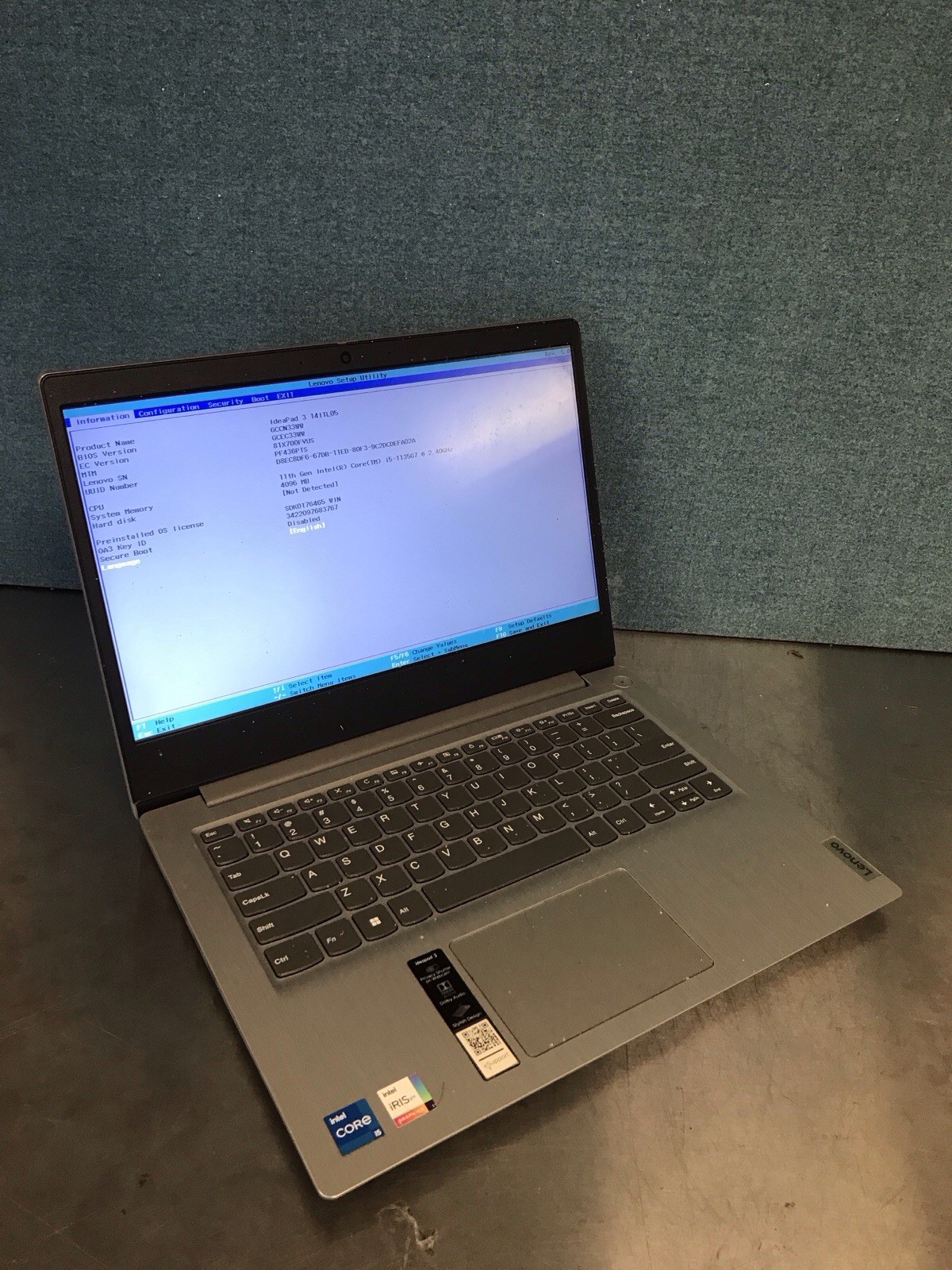 "AS IS" LENOV IdeaPad 3 14ITL05 i5-1135G7 4GB Ram 2.4GHz "READ"