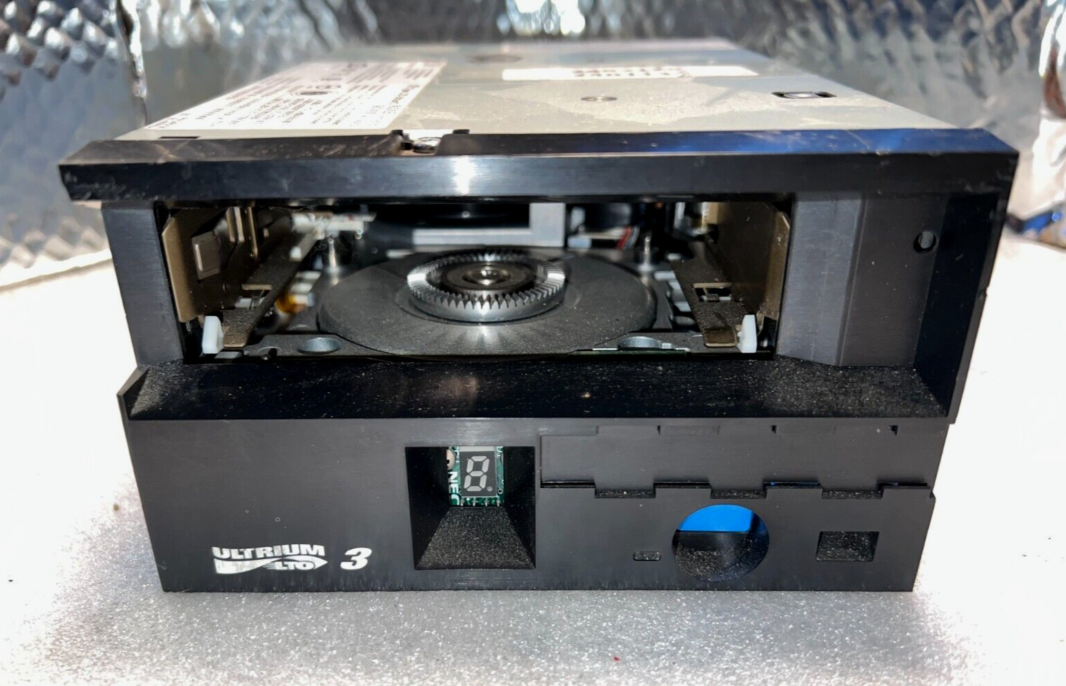 IBM Ultrium LTO 3 Tape Drive 24R2126 -24R1132 400/800GB