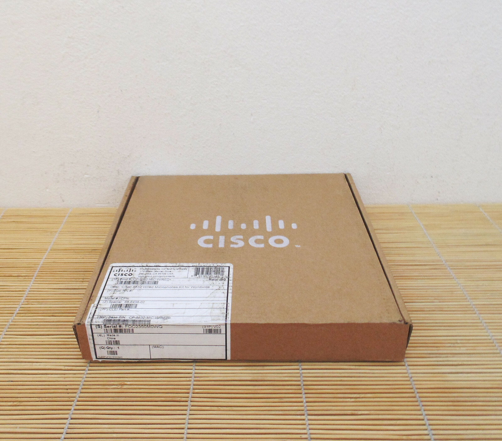 New Cisco CP-8832-Mic-Wired IP Conference Phone 8832 Wired Microphone New Sealed
