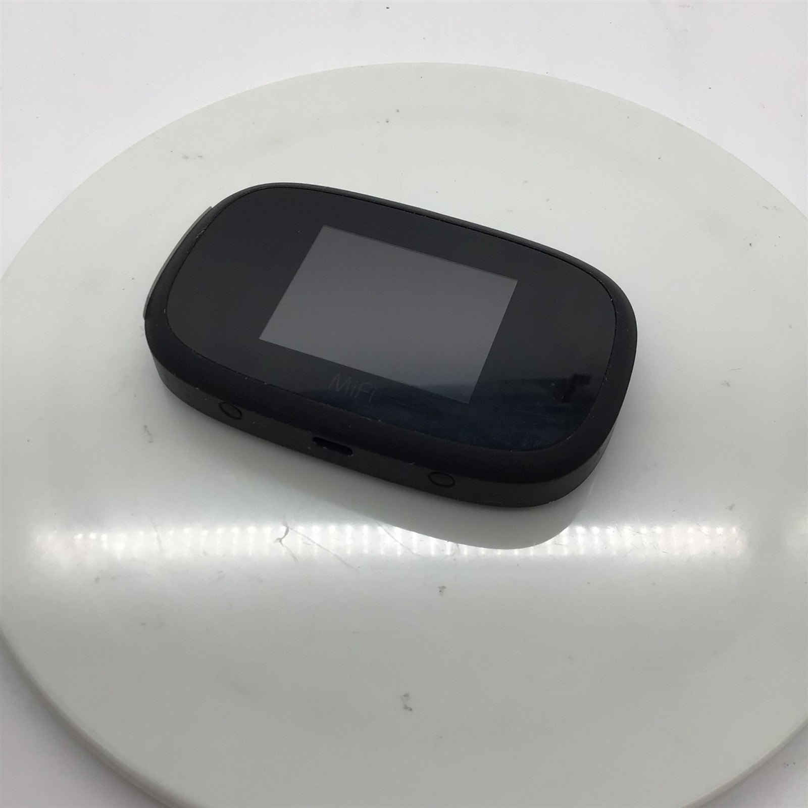 Novatel MIFI8000 Mobile Hotspot