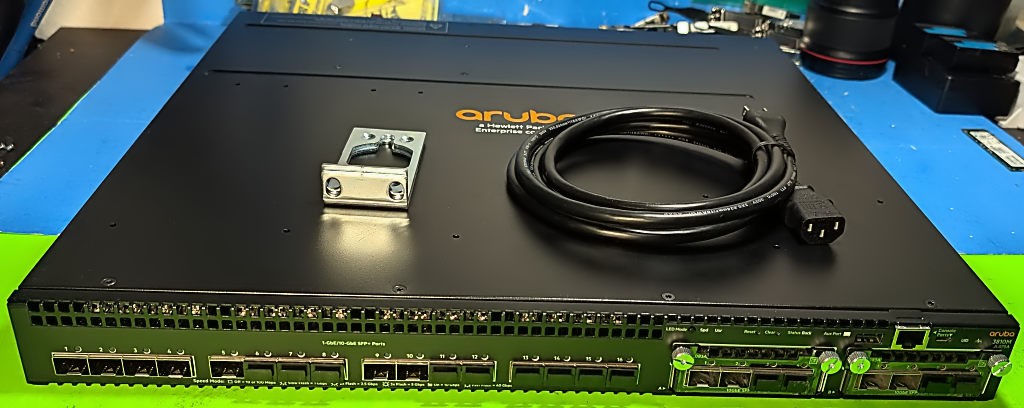 JL075A HP HPE Aruba 3810M 16-Ports SFP+ Switch 2x JL083A Module 1x JL085A Power