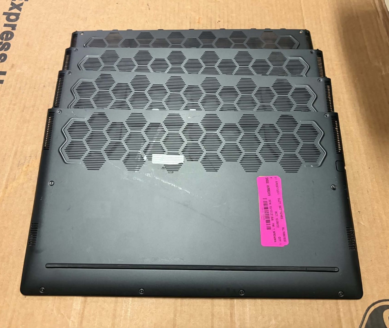 LOT OF 4 OEM Dell Alienware M15 R5 Black Bottom Cover Lower Case WM6X9 0WM6X9