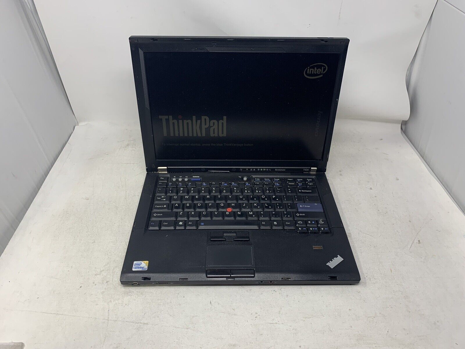 Lenovo ThinkPad T400  Intel Core 2 Duo P8400 3GB RAM 160GB HDD No OS 42924F4