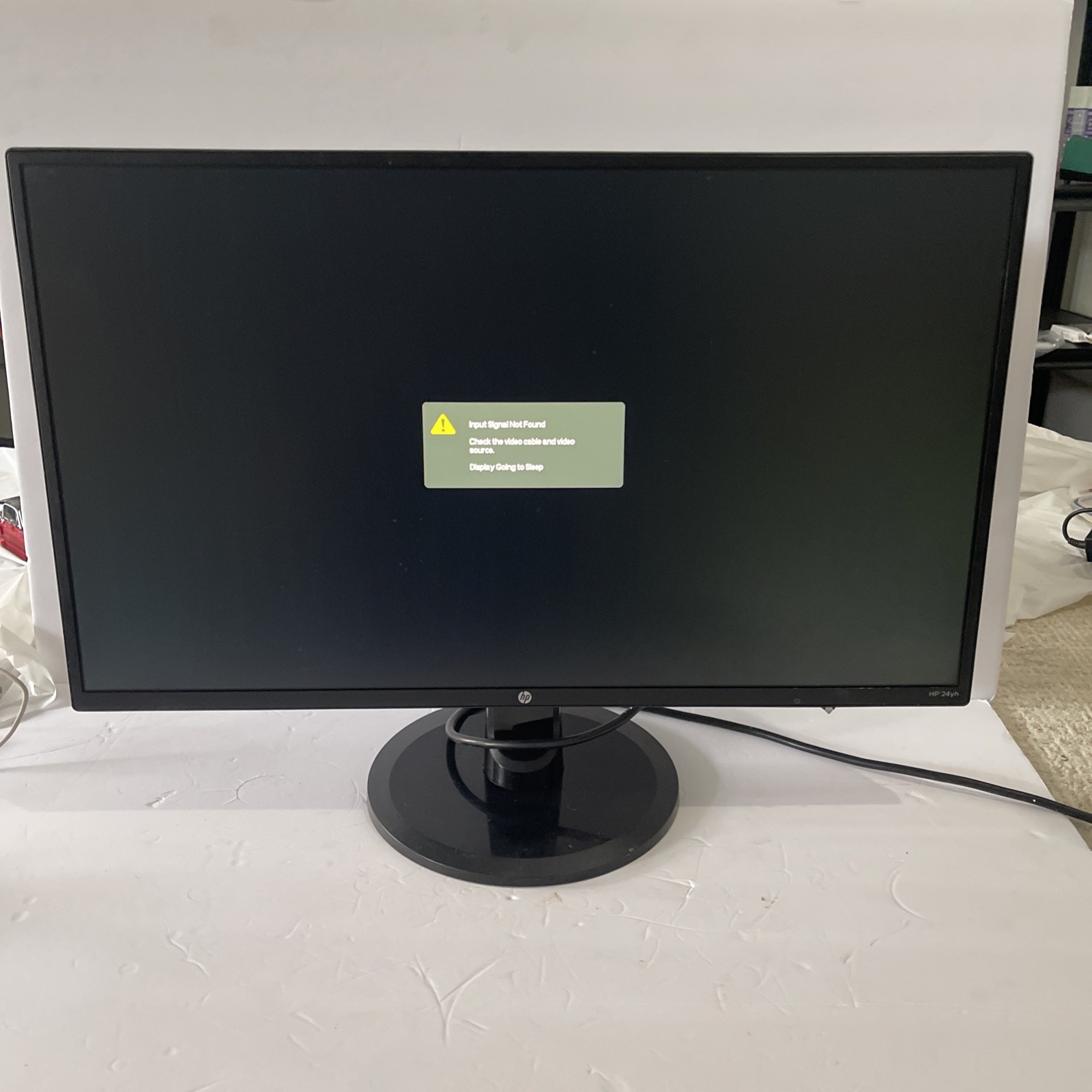 HP 24yh 3UA73AA High Definition IPS LCD Desktop Monitor 24"