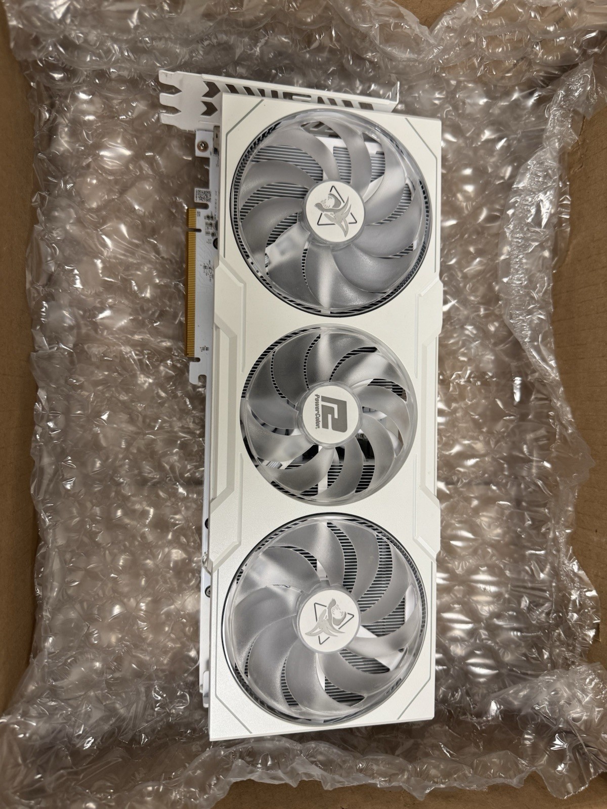 rx7900xtx 24g-l/oc/white hellhound