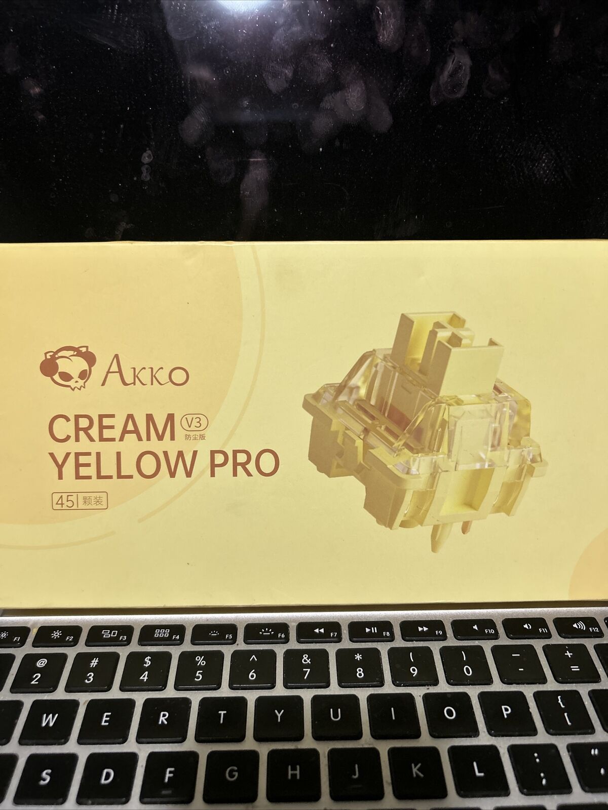 Akko v3 Cream Yellow Switches; Set of 45