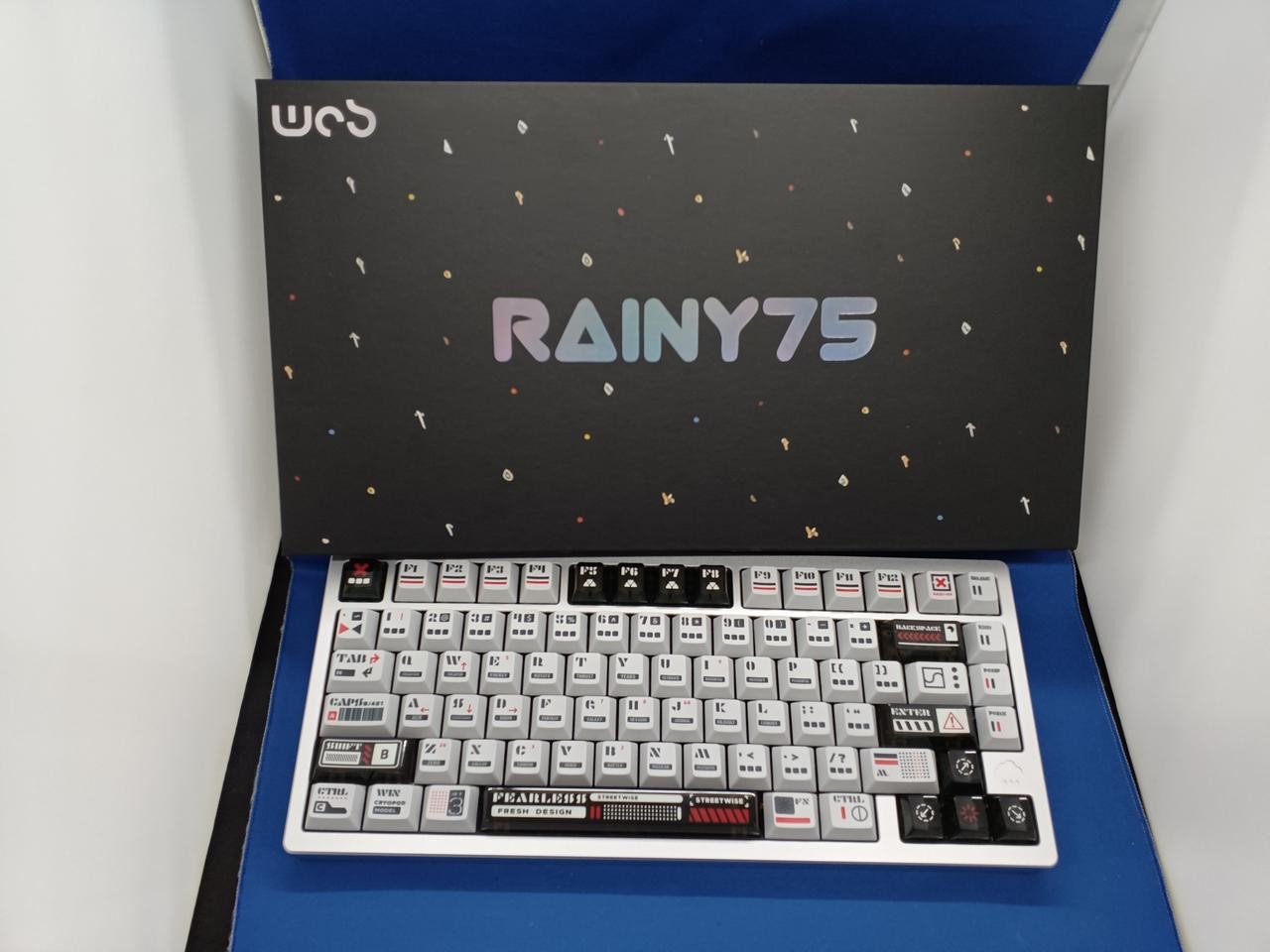 Keyboard Model RAINY 75 RT WOBKEY
