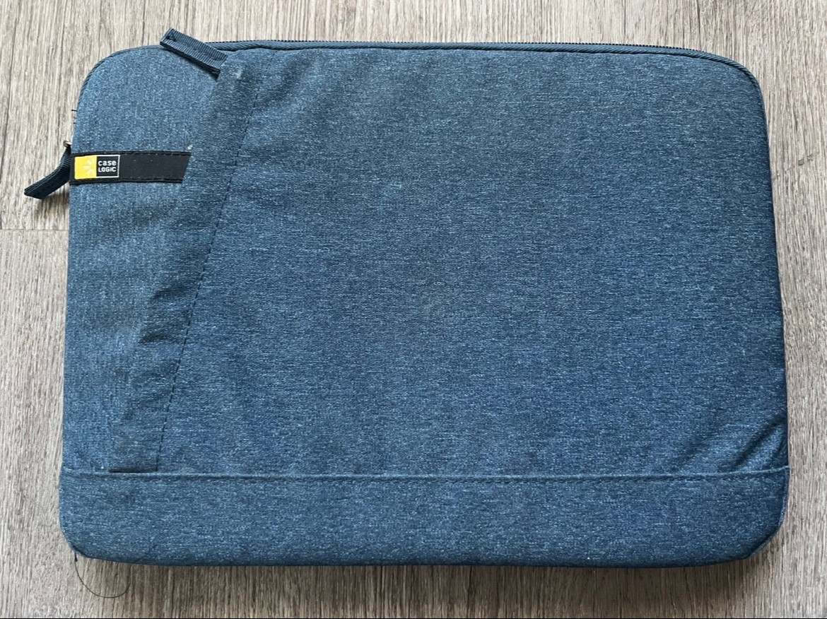 Dark Blue Case Logic Laptop Case