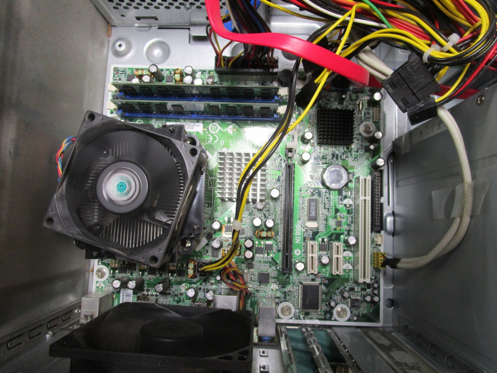 MSI MS-7525 Ver 1.0 HP 480429-001 DDR2 Socket 775 mATX Motherboard-CPU-RAM